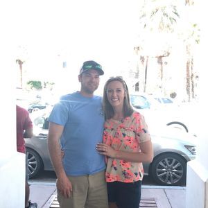 Meet your Posher, Dustin